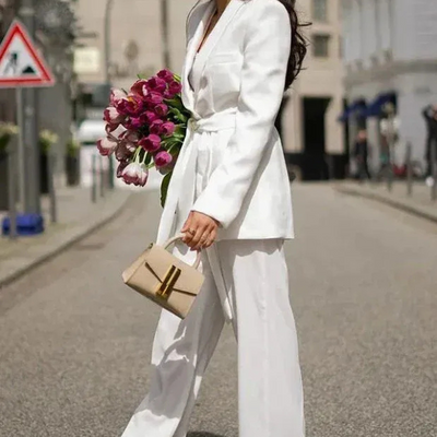 LONDON WHITE CHIQUE BLAZER SET