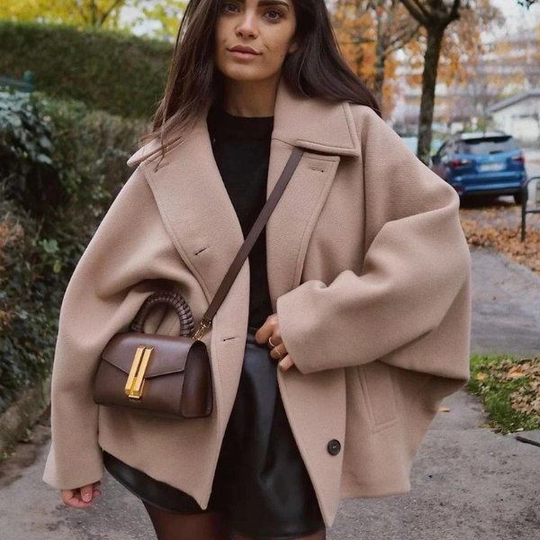 VIENNA WOOL COAT