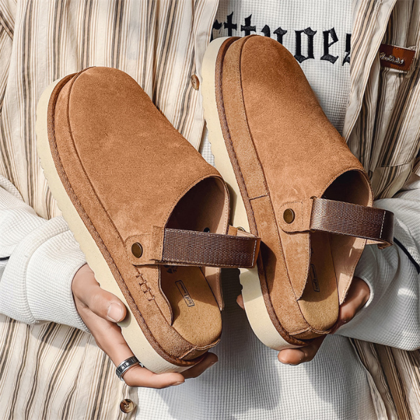 ST TROPEZ SUEDE SLIDES