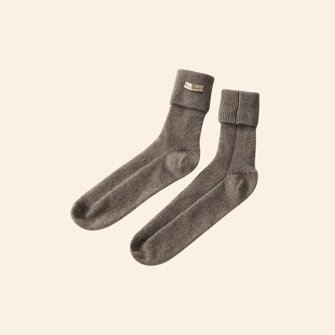 100% CASHMERE SOCKS